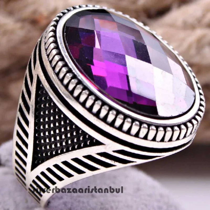 Gorgeous 925 Sterling Silver Amethyst Stone Mens Ring