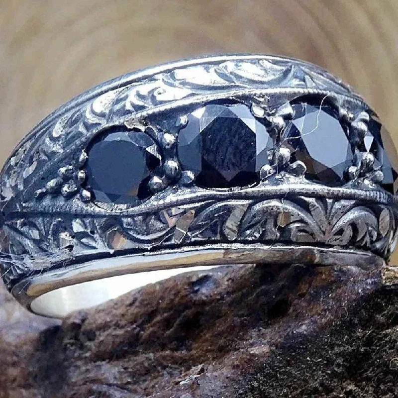 Handmade 925 Sterling Silver Ring with Noble and Harsh Onyx Stone