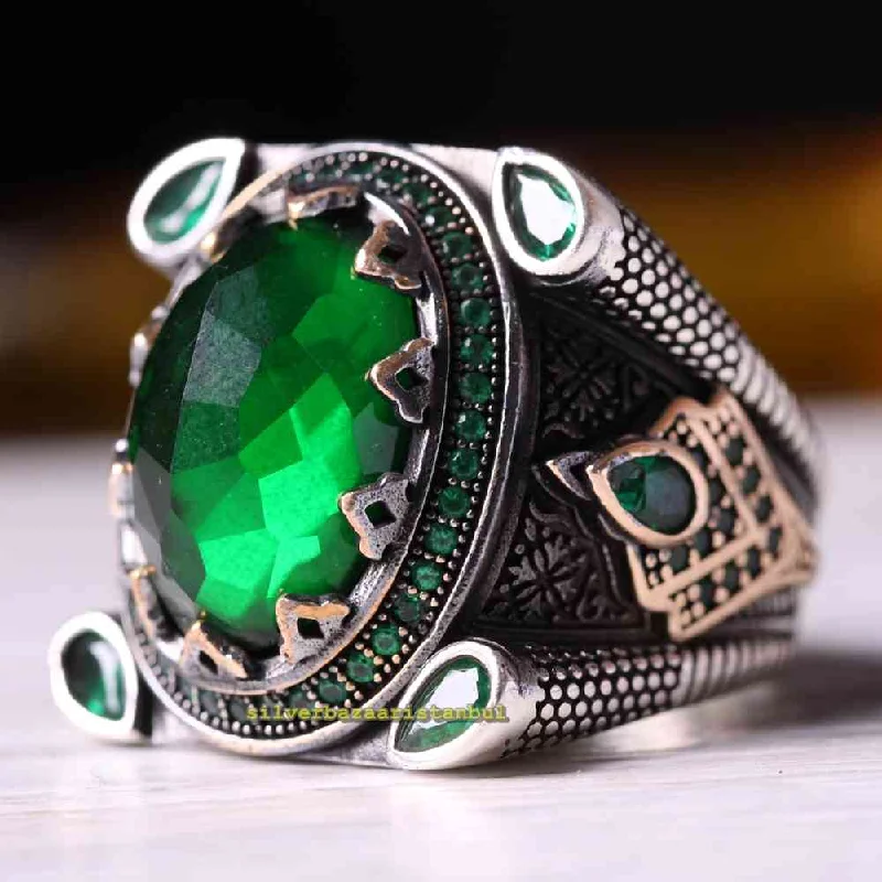 Noble Emerald 925 Sterling Silver Handmade Mens Ring