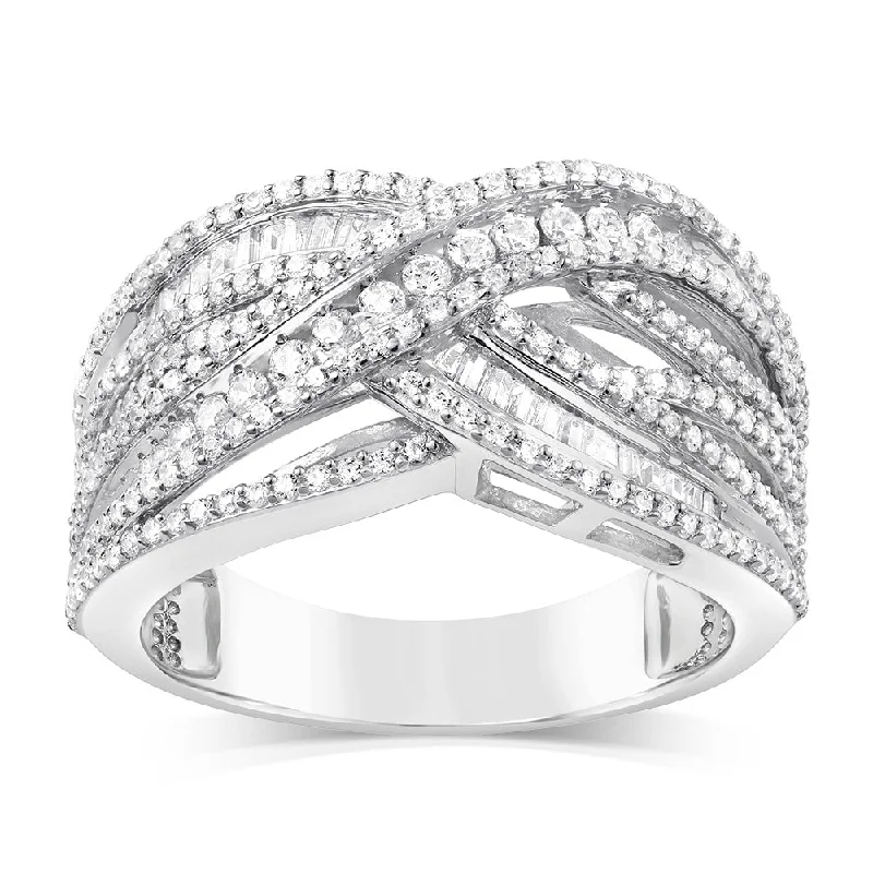 Sterling Silver 0.95 Carat Diamond Ring With Round and Baguette Cut Diamonds