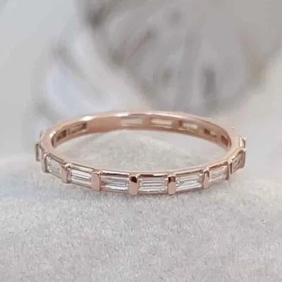 CUSTOM LUCILE | Diamond Wedding Ring | 14K Rose Gold