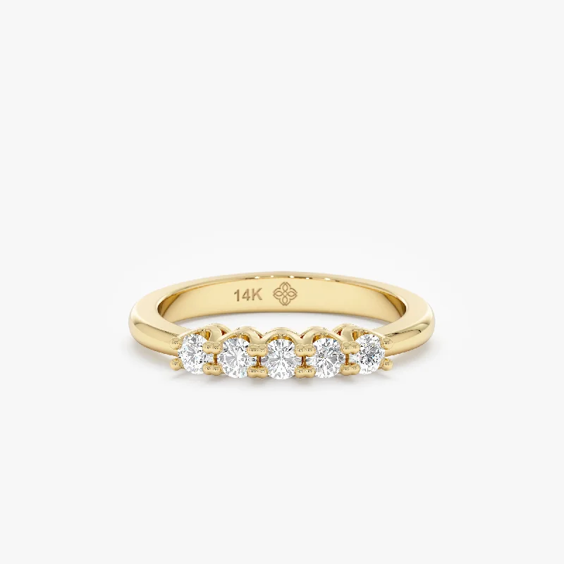 Crown Setting Diamond Ring, Ariana