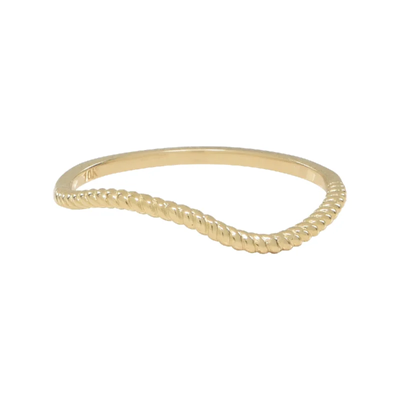 10k Solid Gold Twisted Wave Ring