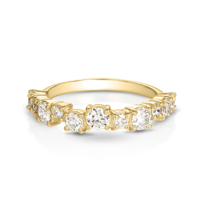 Round Cluster Eternity ring | diamond